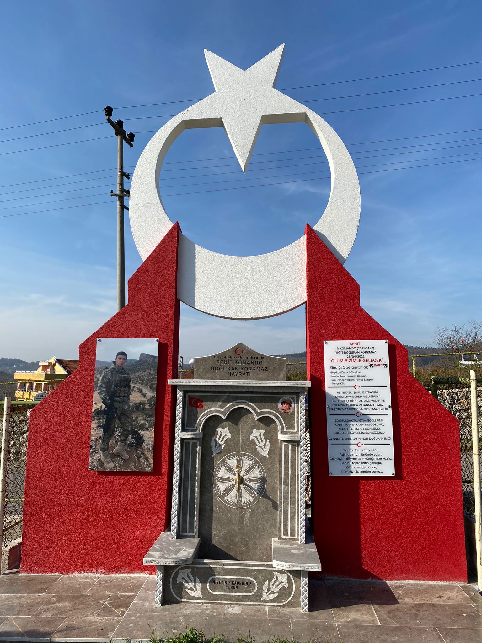 Aziz Şehitlerimiz İçin
