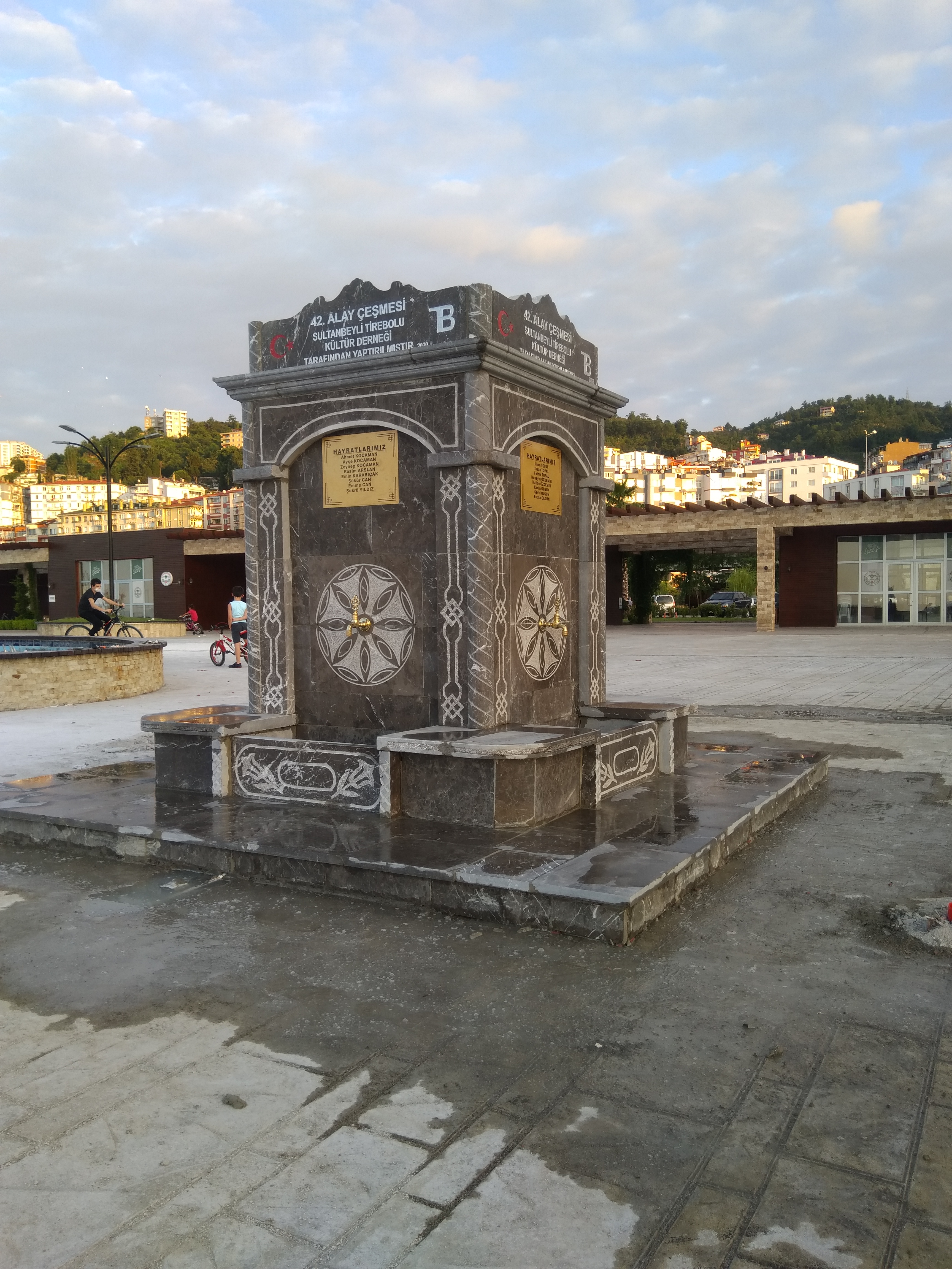 Meydan Çeşmeleri